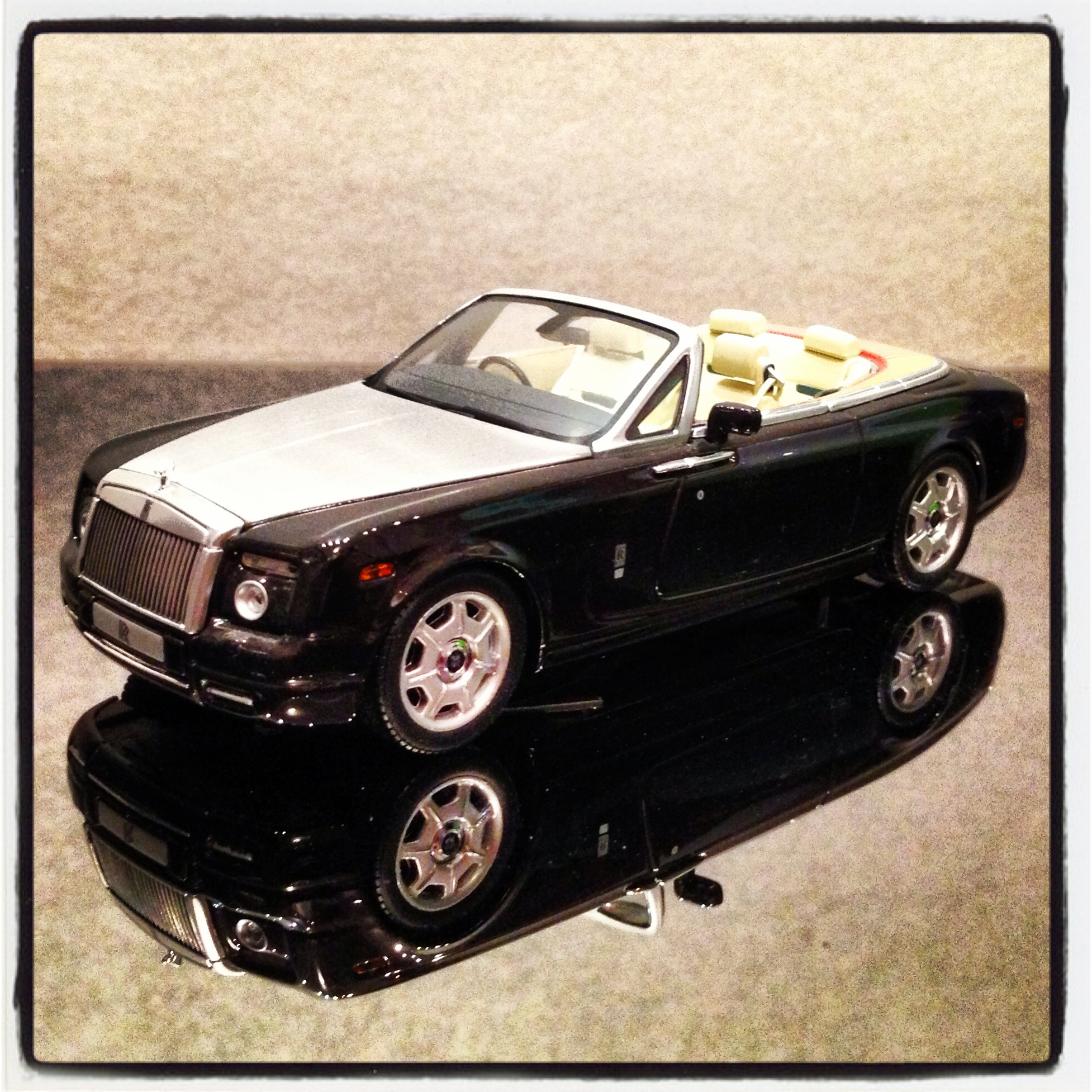 Rolls-Royce Phantom Drophead Cabrio black (minichamps)