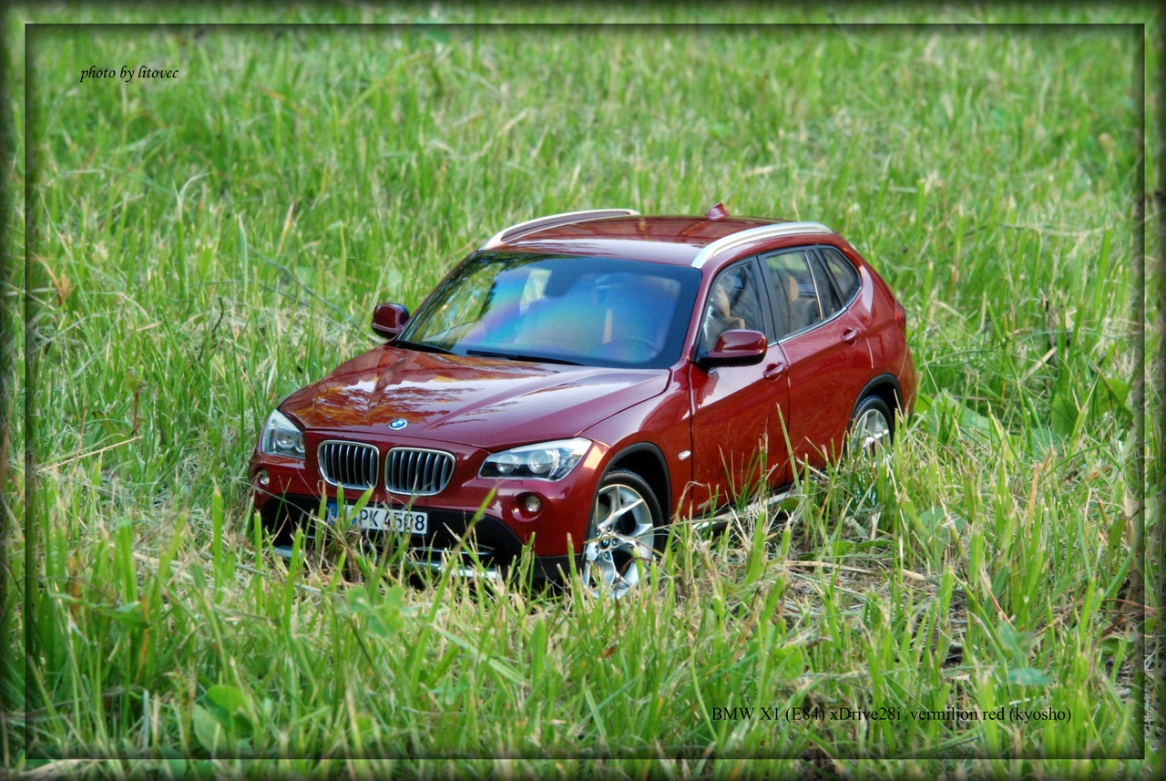BMW X1 (E84) red (kyosho)
