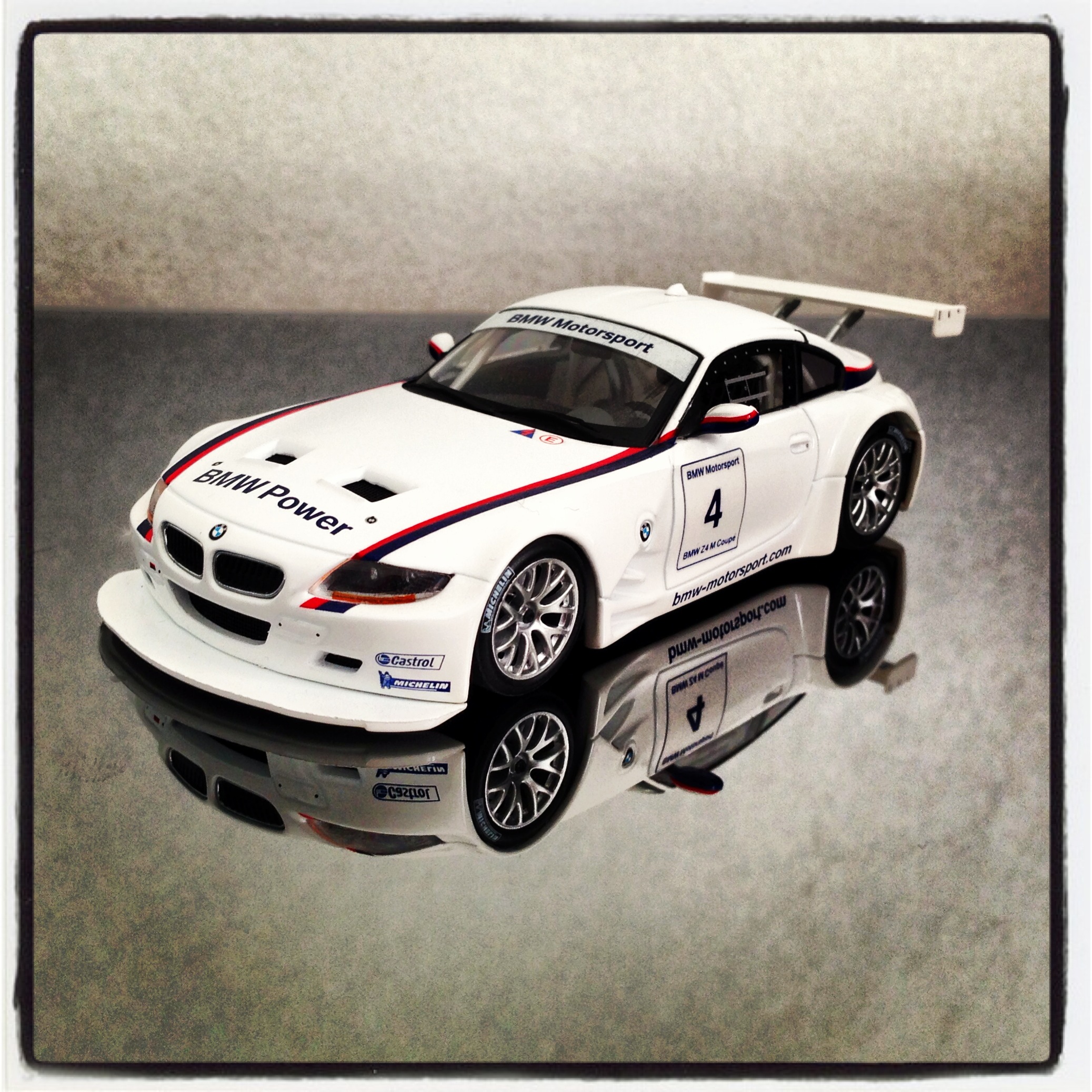 BMW Z4 M Coupe (E85) Race Kit, #4 (minichamps)