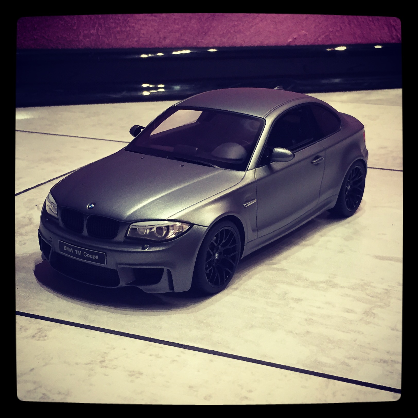 BMW 1M (E82) grey, le 0466 of 1,000pcs. (gt spirit)