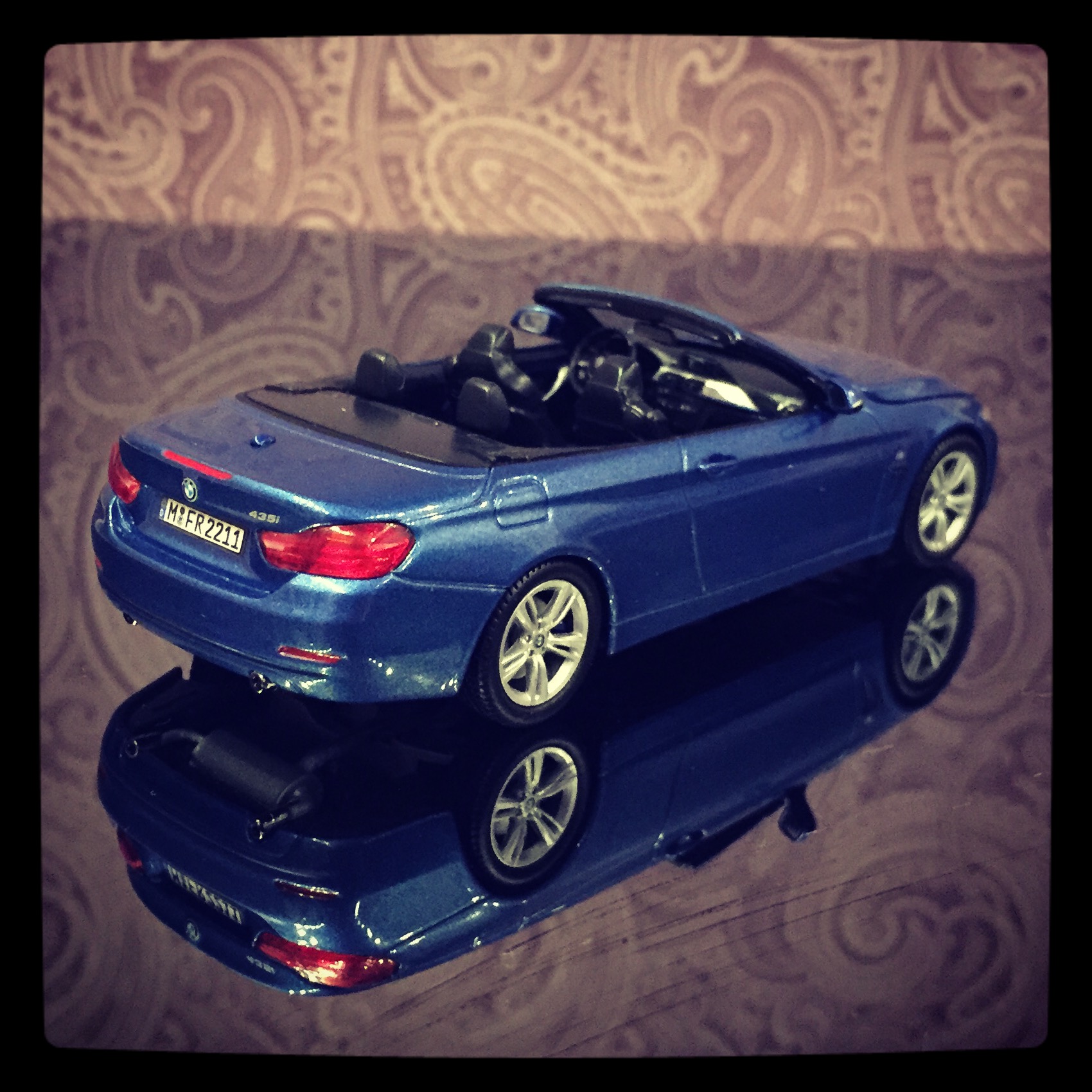 BMW 4 series cabrio (F33) estoril blue (jadi)