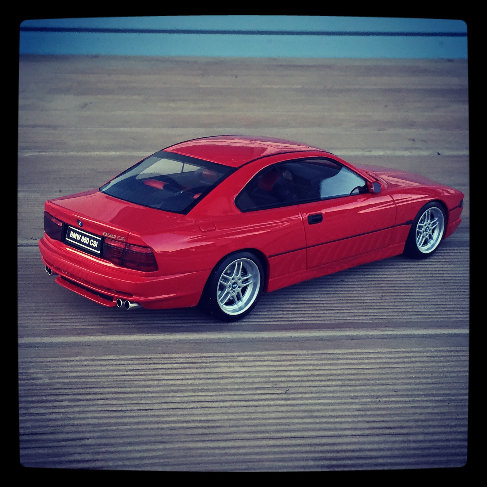 BMW 850 CSi (E31) red, le 1166 of 3,000pcs. (otto)