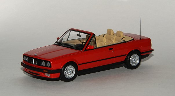 BMW 320i cabrio (E30) 1989, red, le 1 of 2,016pcs. (minichamps)
